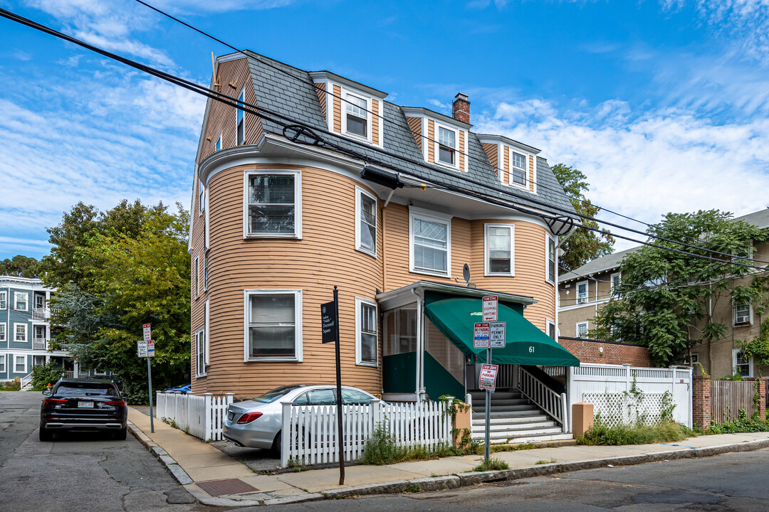 61 Fayette Street in Cambridge, MA - Building Photo