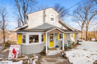 49 Cliffside Trail in Denville, NJ - Building Photo - Building Photo