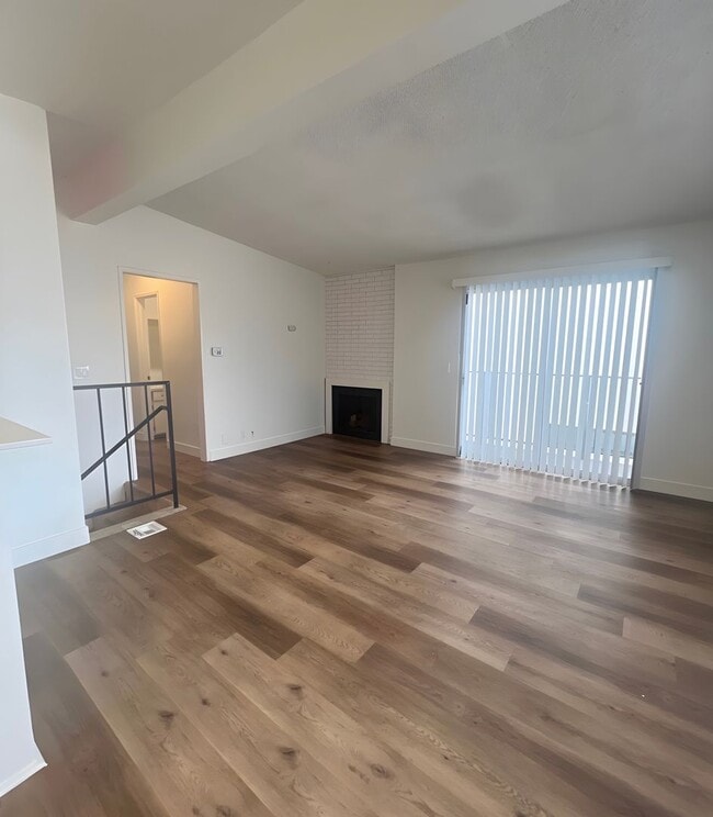 property at 128 39th St