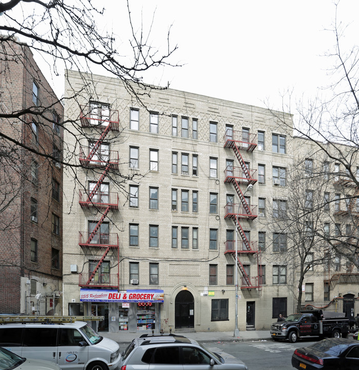 3515 Rochambeau Ave in Bronx, NY - Building Photo