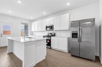 1321 Rockwell Dr in Little Elm, TX - Building Photo - Building Photo