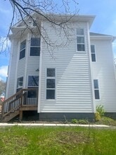 87 Weldon St in Moncton, NB - Building Photo - Building Photo