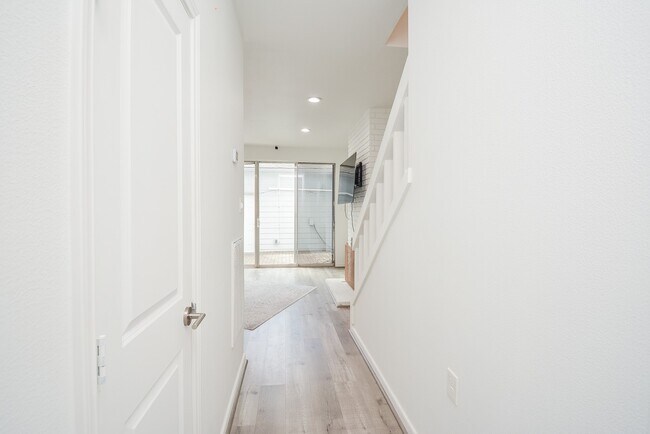 666 N Eldridge Pkwy in Houston, TX - Foto de edificio - Building Photo