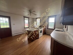 1913 New Bridgeville Rd in Red Lion, PA - Building Photo - Building Photo