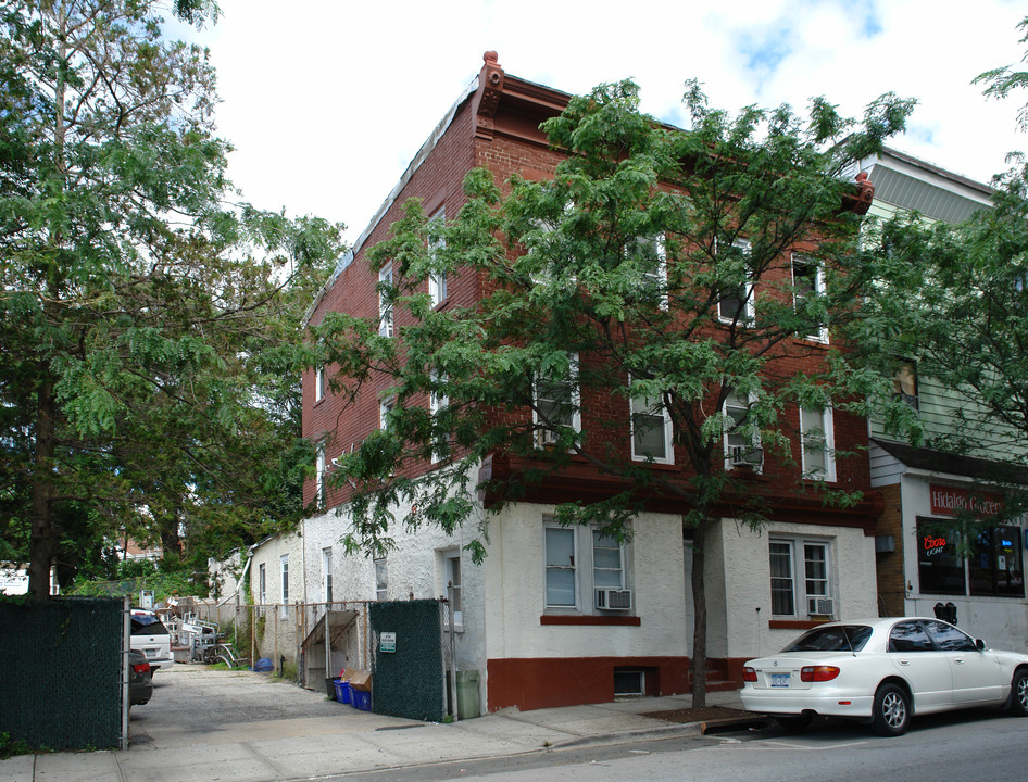 107 Cortlandt St in Tarrytown, NY - Building Photo