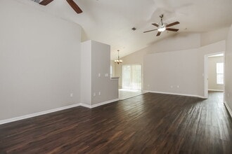 330 Seville Pointe Ave in Orlando, FL - Foto de edificio - Building Photo