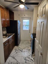 270 NE 191st St in Miami, FL - Building Photo - Building Photo