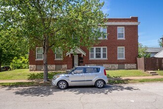 5023 Elenore Ave in St. Louis, MO - Building Photo - Building Photo