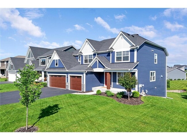 property at 10675 40th St N