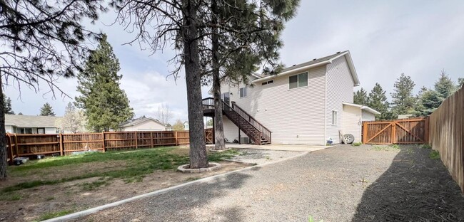 3318 Thistle Creek Ln in Cheney, WA - Building Photo - Building Photo