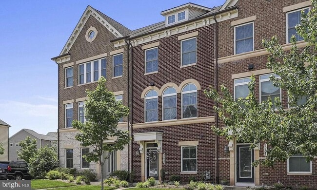 property at 20649 Duxbury Terrace