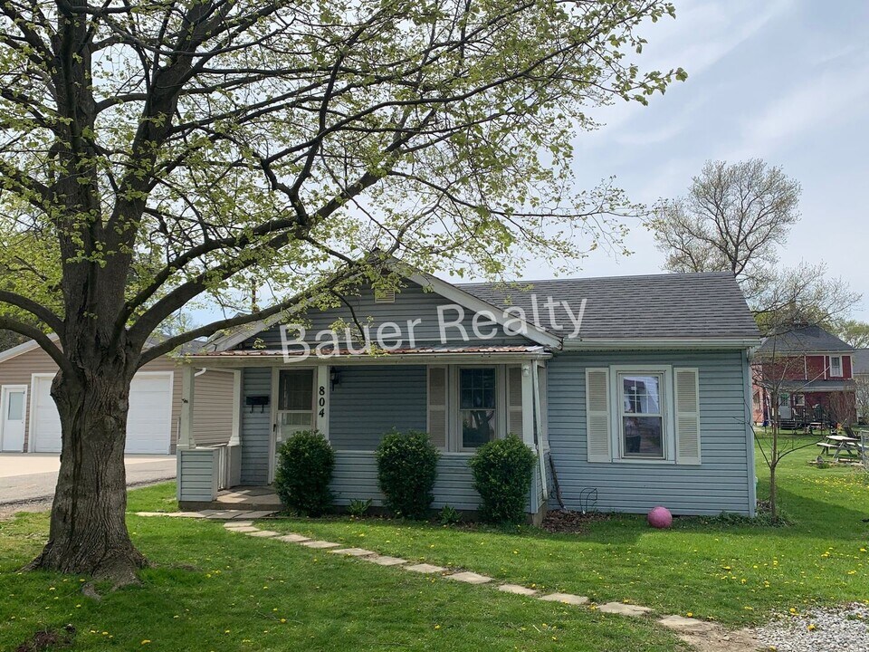 804 Myers Ave in Ashland, OH - Building Photo