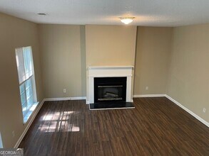 10564 Village Landing in Jonesboro, GA - Building Photo - Building Photo