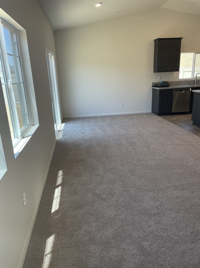 26565 Rosebay Way in Menifee, CA - Building Photo - Building Photo