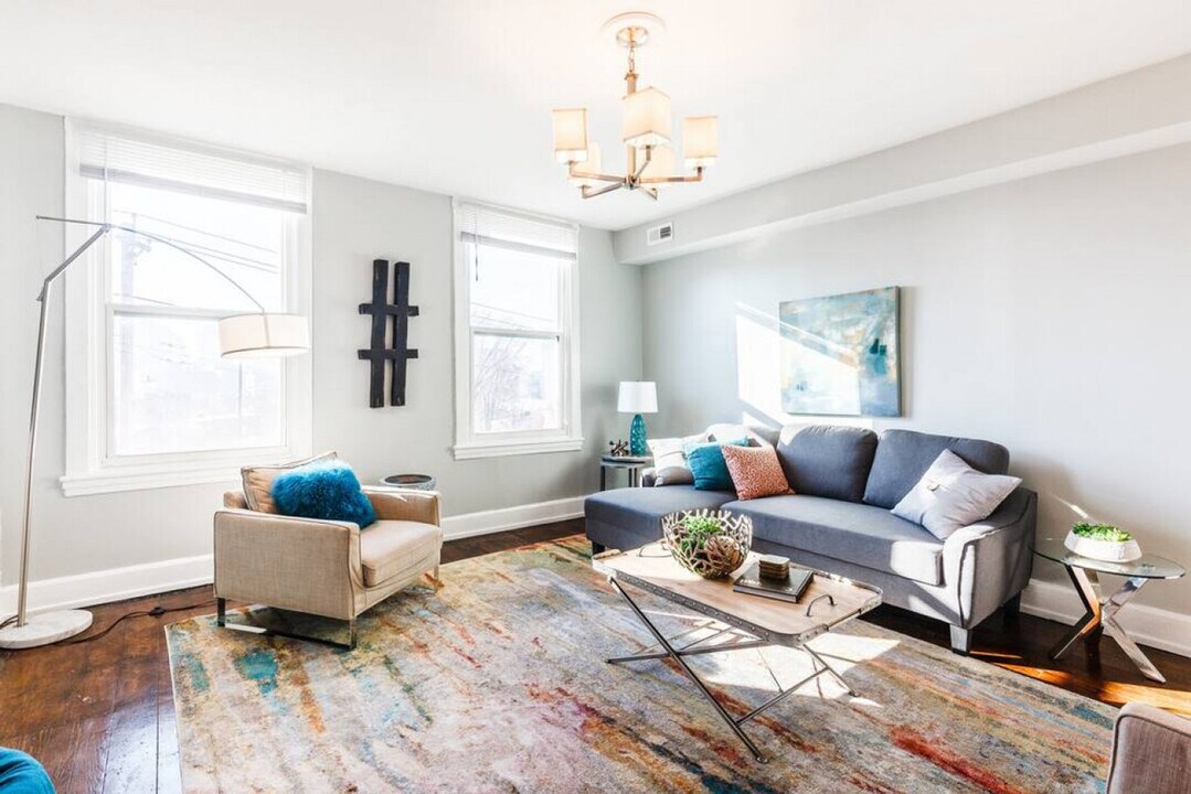 424 Liberty Hl in Cincinnati, OH - Building Photo
