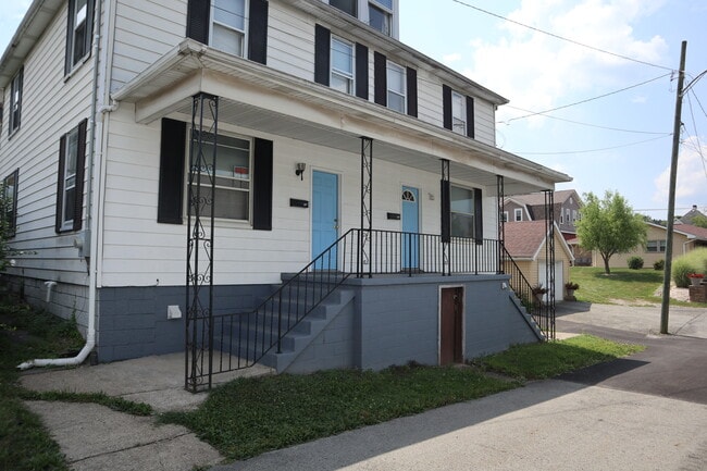 416 Cherry Ave, Unit 416