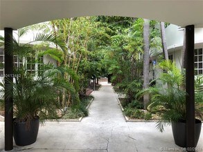 1605 Lenox Ave-Unit -1605-7 in Miami Beach, FL - Building Photo - Building Photo