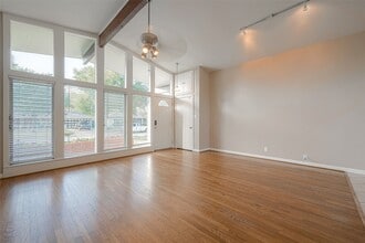 5222 Nina Lee Ln in Houston, TX - Building Photo - Building Photo