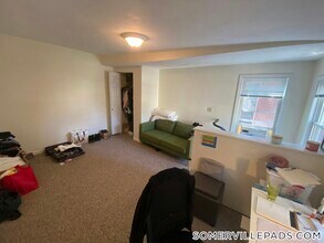 259 Beacon St in Somerville, MA - Building Photo - Building Photo