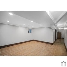 8209 S Marshfield Ave in Chicago, IL - Building Photo - Building Photo