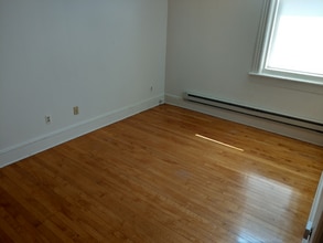 83 Main St in Little Falls, NJ - Building Photo - Building Photo