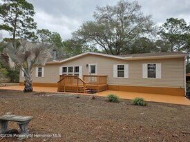 7416 Grove Rd in Brooksville, FL - Building Photo