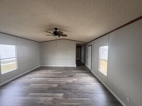 156 Janet Dr in Moscow Mills, MO - Building Photo - Building Photo