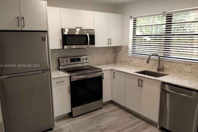 property at 846 Lenox Ave.