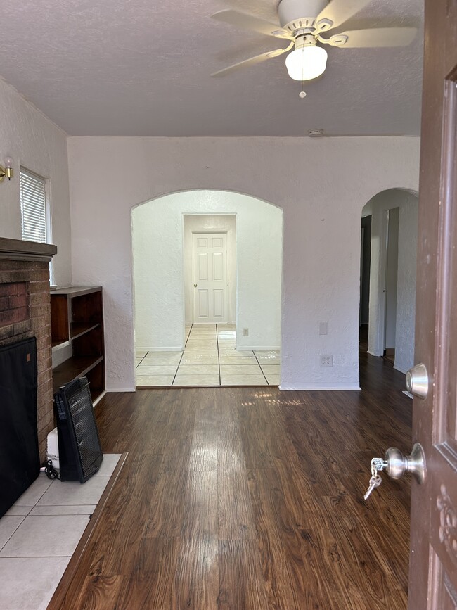 33141 Case St in Lake Elsinore, CA - Building Photo - Building Photo