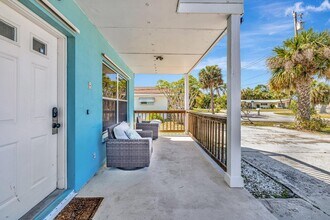 1903 Plover Ave in Fort Pierce, FL - Building Photo - Building Photo