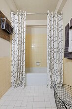 Westbury Harbour in Louisville, KY - Building Photo - Building Photo