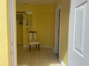 19731 SW 115th Ave in Miami, FL - Building Photo - Building Photo