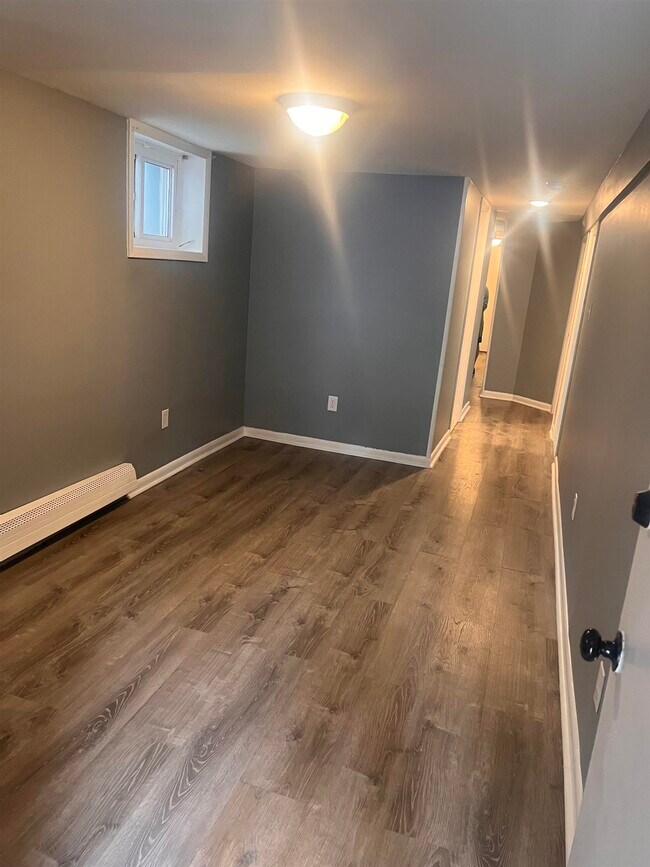 42 Greenville Ave-Unit -1 in Jersey City, NJ - Building Photo - Building Photo