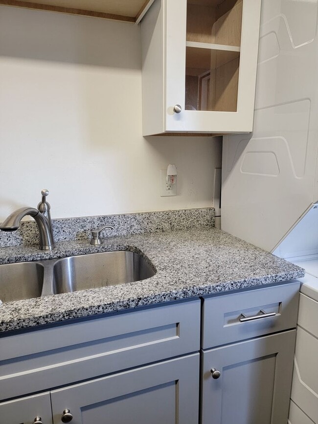 property at 229 W 38th St