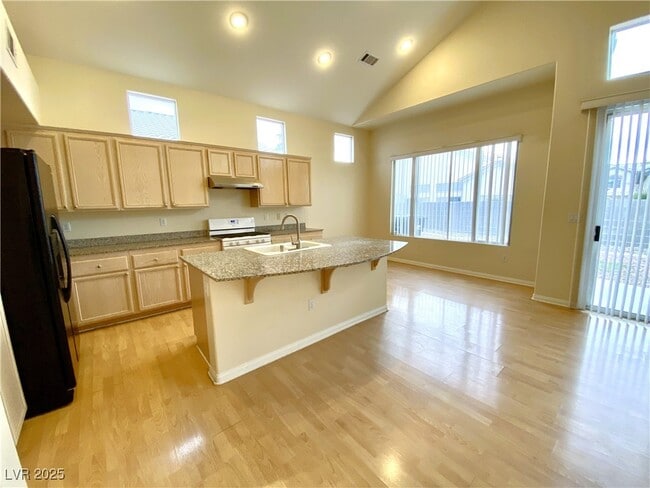 290 Tayman Park Ave in Las Vegas, NV - Building Photo - Building Photo