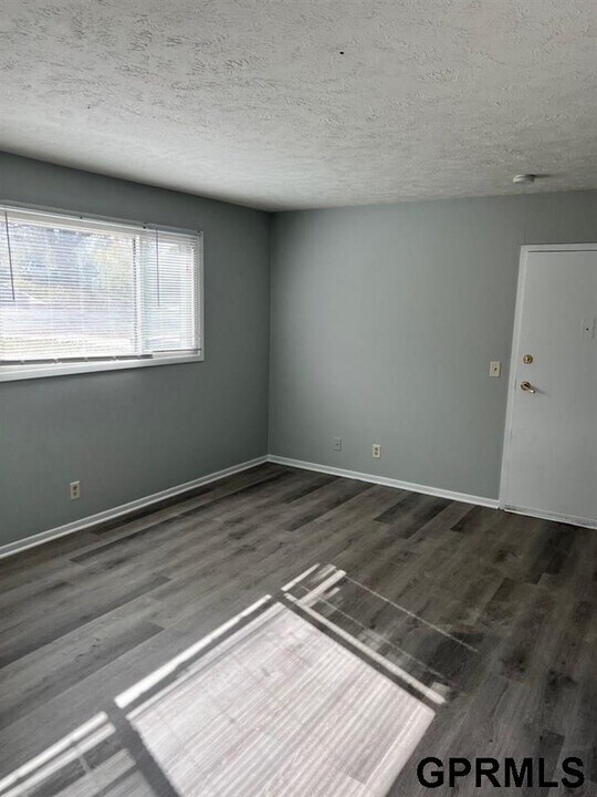 817 James Pkwy in Plattsmouth, NE - Building Photo