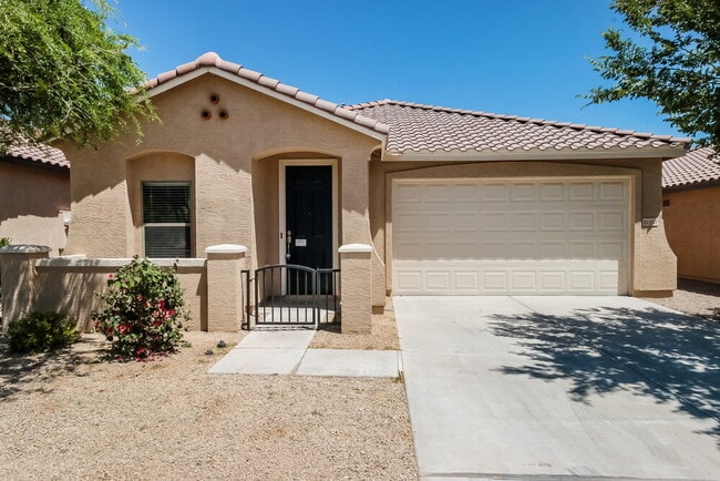 property at 21822 E Gold Canyon Dr