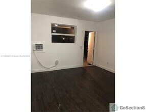 11800 SW 212th St in Miami, FL - Building Photo - Building Photo