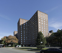 Fresh Meadows Apartments