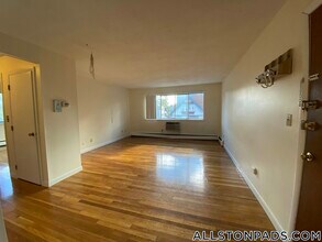 84 Gardner St, Unit 37 in Boston, MA - Building Photo - Building Photo