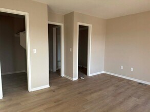 1832 S Laurel St in Wichita, KS - Building Photo - Building Photo