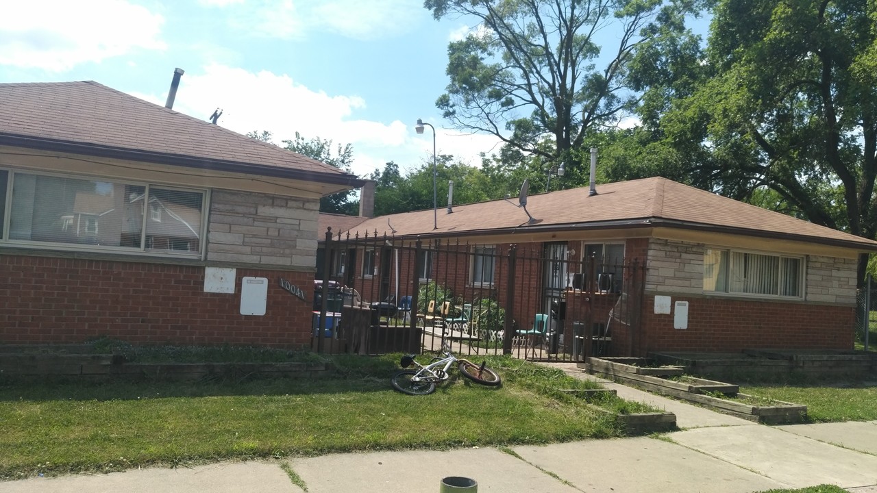 10041 Roseberry St in Detroit, MI - Building Photo