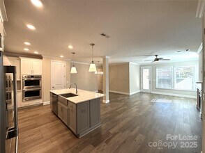 707 Marion Dr in Matthews, NC - Building Photo - Building Photo
