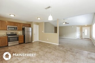 2226 Leaf Dr in Indianapolis, IN - Foto de edificio - Building Photo