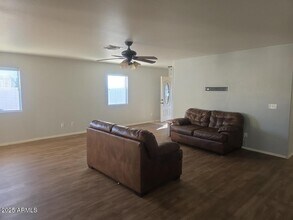 1958 E Renegade Trail in San Tan Valley, AZ - Building Photo - Building Photo