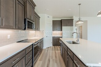 603 Cardinal Ave in Winlock, WA - Building Photo - Building Photo