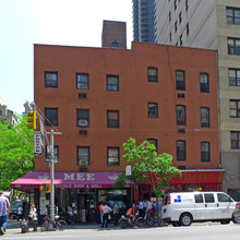 302 E 49th St in New York, NY - Building Photo - Building Photo