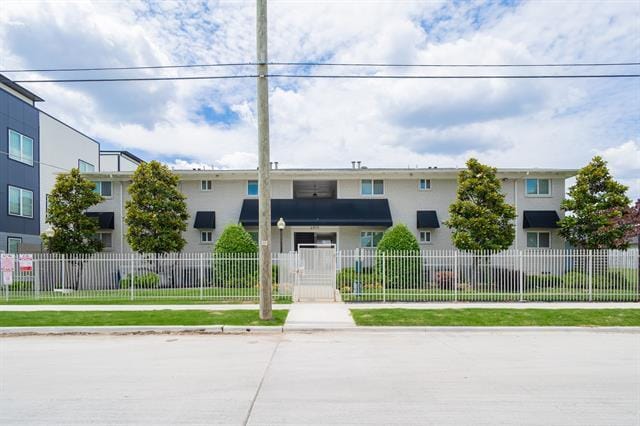property at 4919 San Jacinto St
