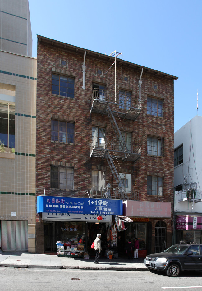 716-722 Pacific Ave in San Francisco, CA - Building Photo - Building Photo