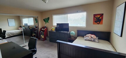 1072 5th Ave in Chula Vista, CA - Building Photo - Building Photo